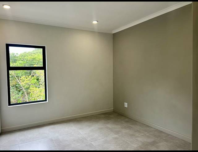 3 BEDROOM DUPLEX FOR SALE IN WESTBROOK
